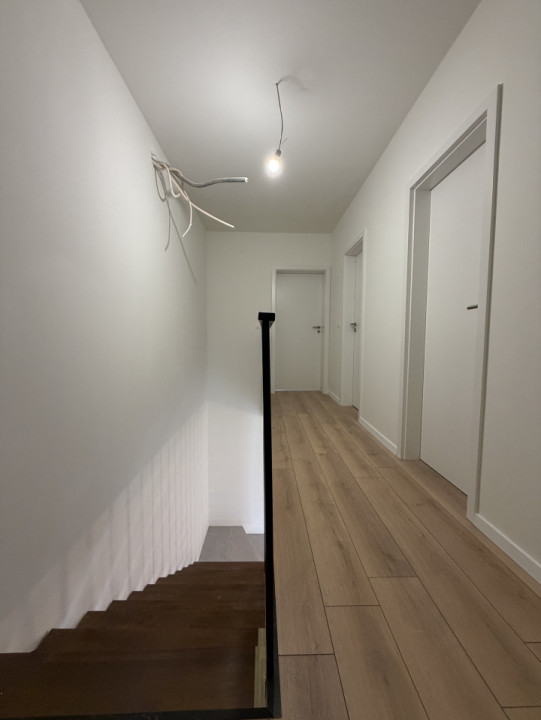 Duplex 4 camere, P+M, 100 mp utili, 20mp terase - Sag