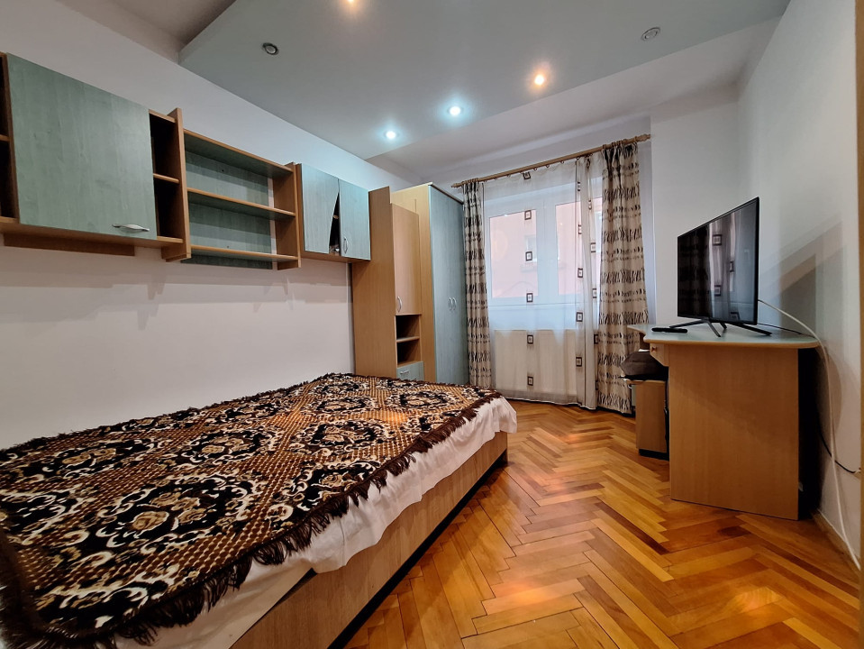 Apartament 3 camere, 63,3 mp, decomandat, la parter, zona Spitalului Judetean