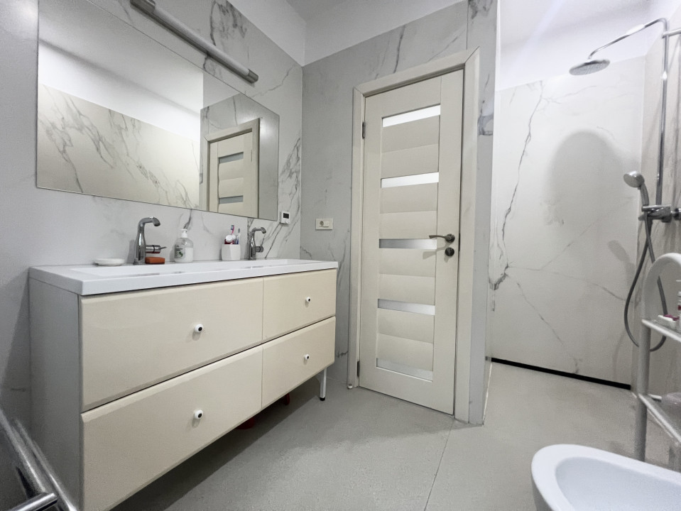 Casa Individuală atipică, 141mp utili, 535mp teren, garaj - Lipovei