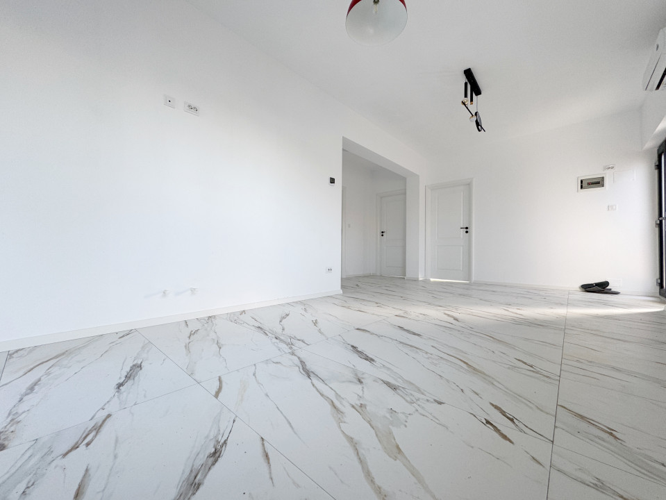 Casa cu 4 camere, 72mp utili, 250mp teren, toate utilitatile