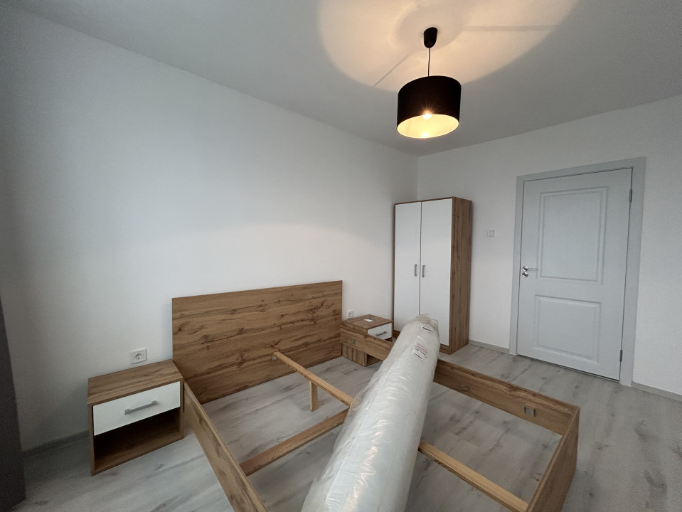 Apartament 3 camere, decomandat, 65mp utili, etaj 9/10, zona Sagului