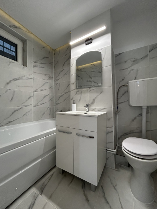Apartament 3 camere, decomandat, 65mp utili, etaj 9/10, zona Sagului