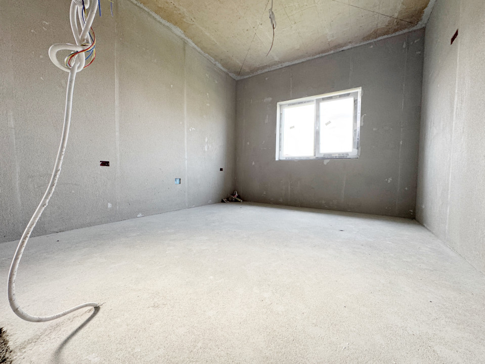 Duplex 3 camere, 320mp teren, 72 mp utili + 14mp terasa -Mosnita, Lidl
