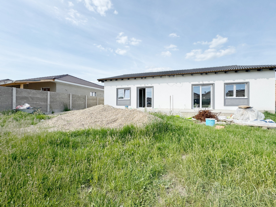 Duplex 3 camere, 320mp teren, 72 mp utili + 14mp terasa -Mosnita, Lidl
