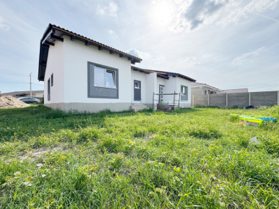 Duplex 3 camere, 320mp teren, 72 mp utili + 14mp terasa -Mosnita, Lidl