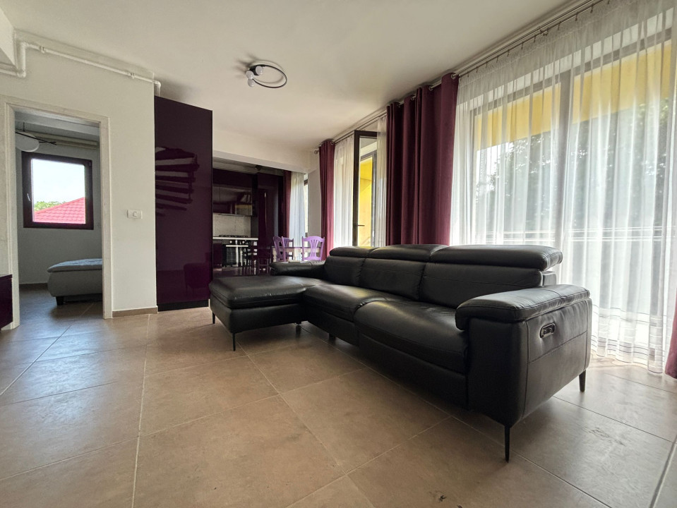 Apartament modern cu 3 camere, amplasat pe 2 niveluri, Complexul Studentesc