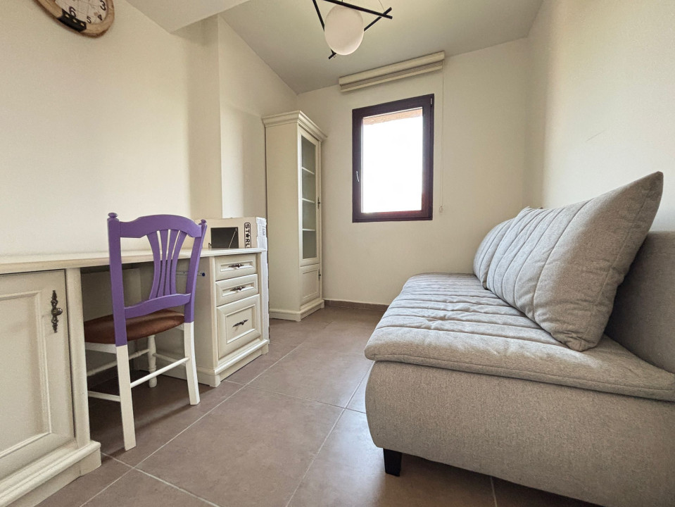 Apartament modern cu 3 camere, amplasat pe 2 niveluri, Complexul Studentesc