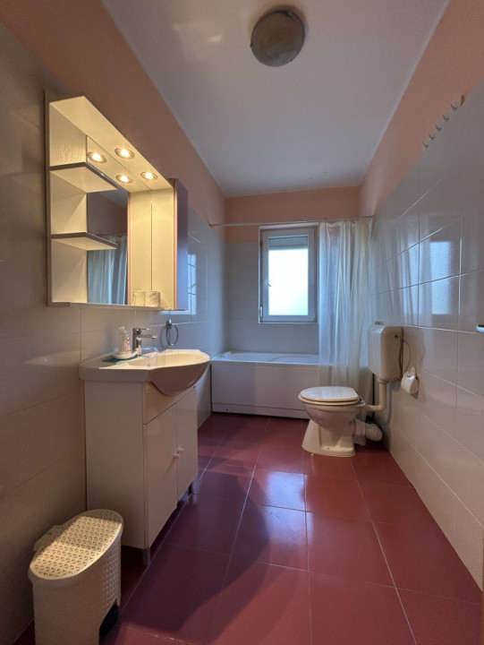 Apartament 2 camere open-space, etaj 1, zona centrala, Giroc 