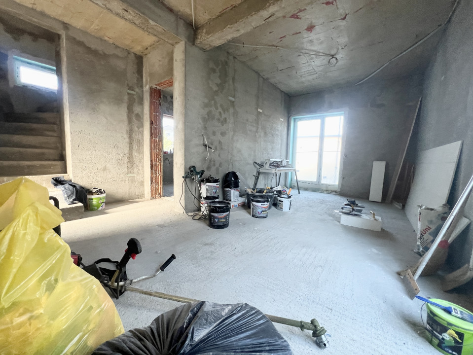 Casa Individuala, 101mp utili, Teren 570mp, 5 camere - Giarmata