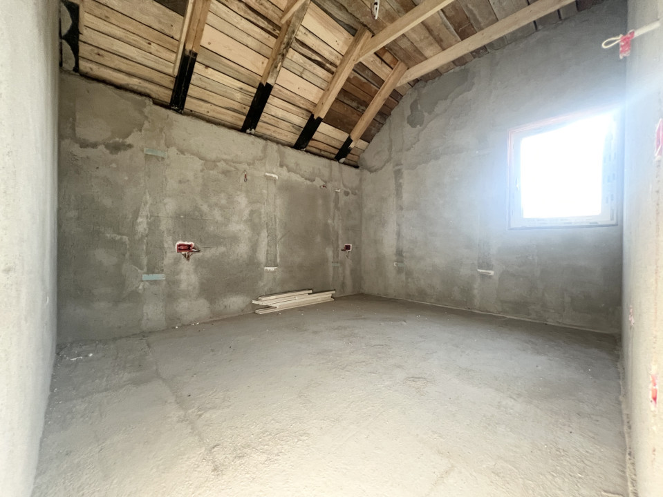Casa Individuala, 101mp utili, Teren 570mp, 5 camere - Giarmata