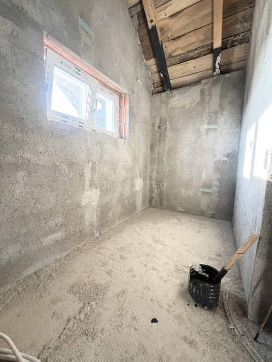 Casa Individuala, 101mp utili, Teren 570mp, 5 camere - Giarmata