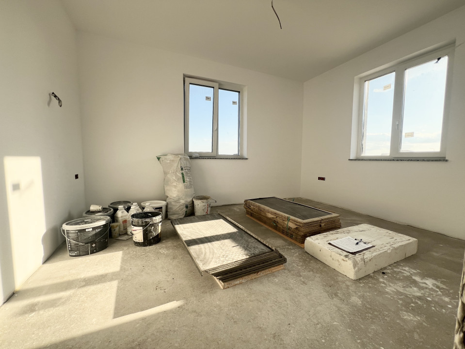 Duplex, 130mp utili, 250mp teren, 4 Camere, Constructie Noua -  Giarmata