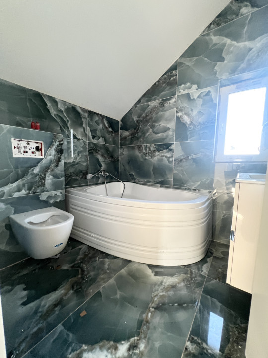 Individuală 5 camere, 143mp, 563mp teren, constructie noua - Giarmata