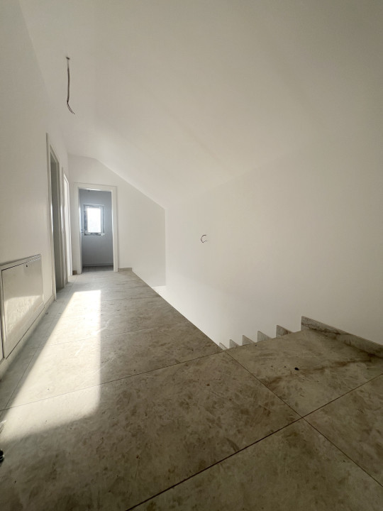 Individuală 5 camere, 143mp, 563mp teren, constructie noua - Giarmata