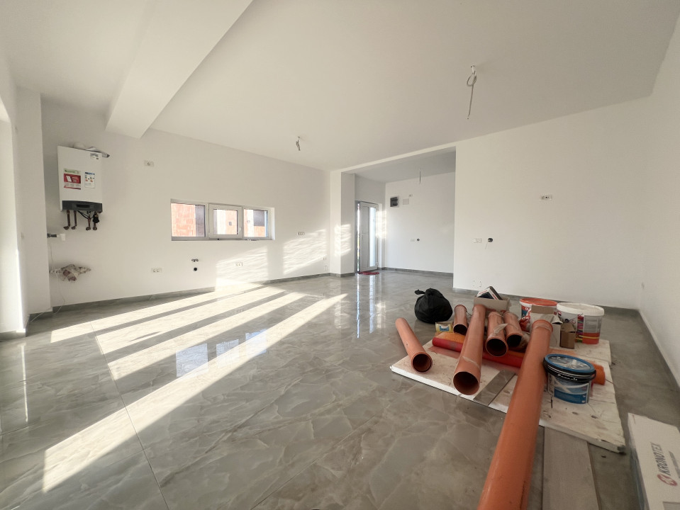 Duplex 5 camere, 107mp, 302mp teren, constructie noua -  Giarmata