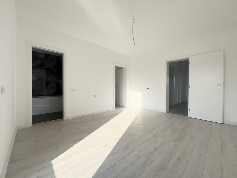Duplex 5 camere, 107mp, 302mp teren, constructie noua -  Giarmata
