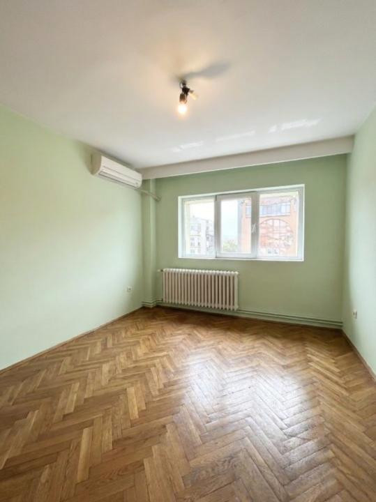 Apartament 3 camere, 80mp utili, 2 balcoane, lift -Simion Barnutiu