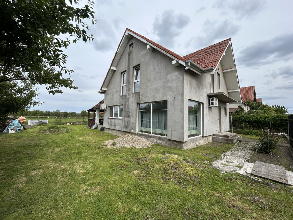 Casa Individuala 158mp utili, 436mp teren, foraj -  Sanmihaiul Roman