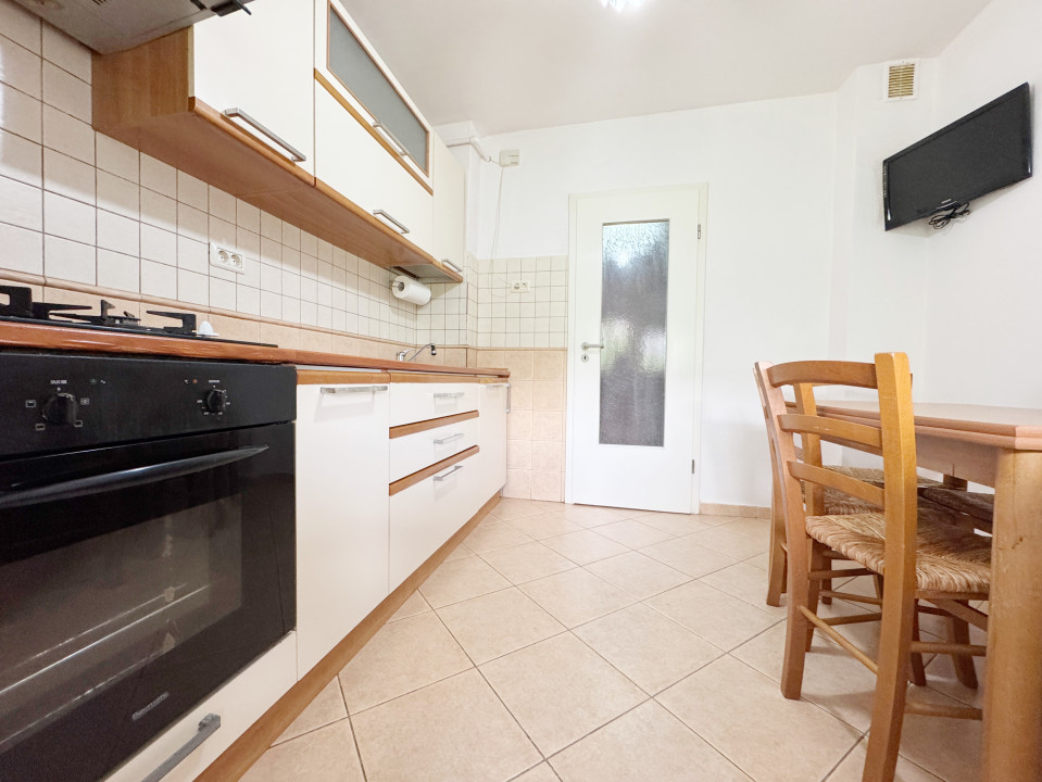 Apartament 2 camere, 51mp utili, 4mp balcon, garaj -Aradului 
