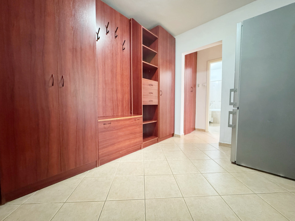 Apartament 2 camere, 51mp utili, 4mp balcon, garaj -Aradului 