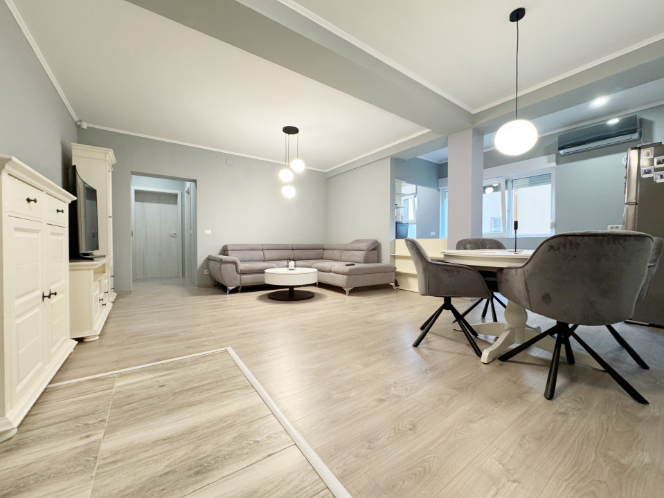 Apartament 3 camere, 75mp utili + terasa 11 mp, 2 bai -Giroc 