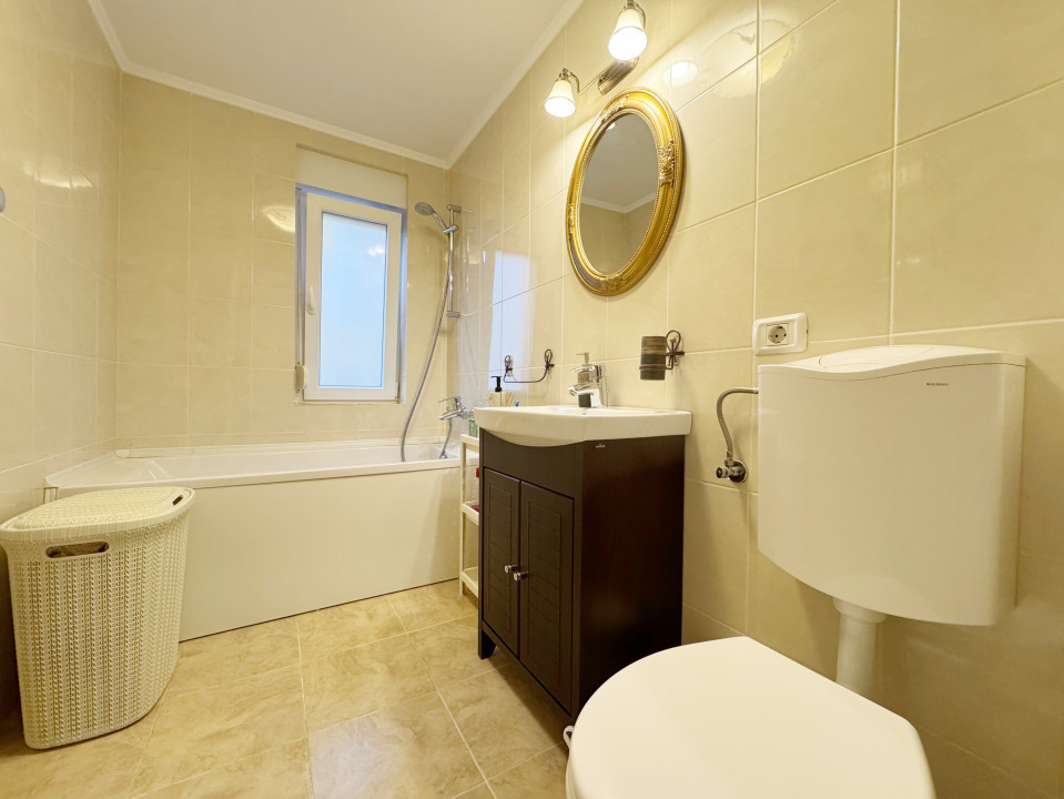 Apartament 3 camere, 75mp utili + terasa 11 mp, 2 bai -Giroc 