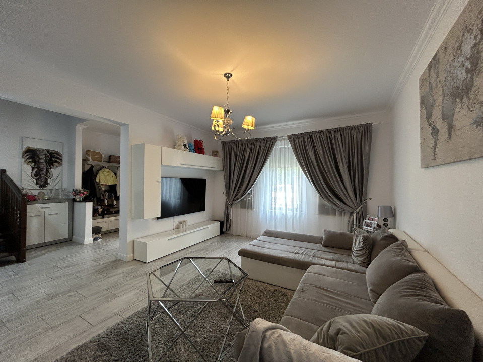 Duplex 4 camere, 113mp utili, 320mp teren, P+M, zona -Mosnita Noua
