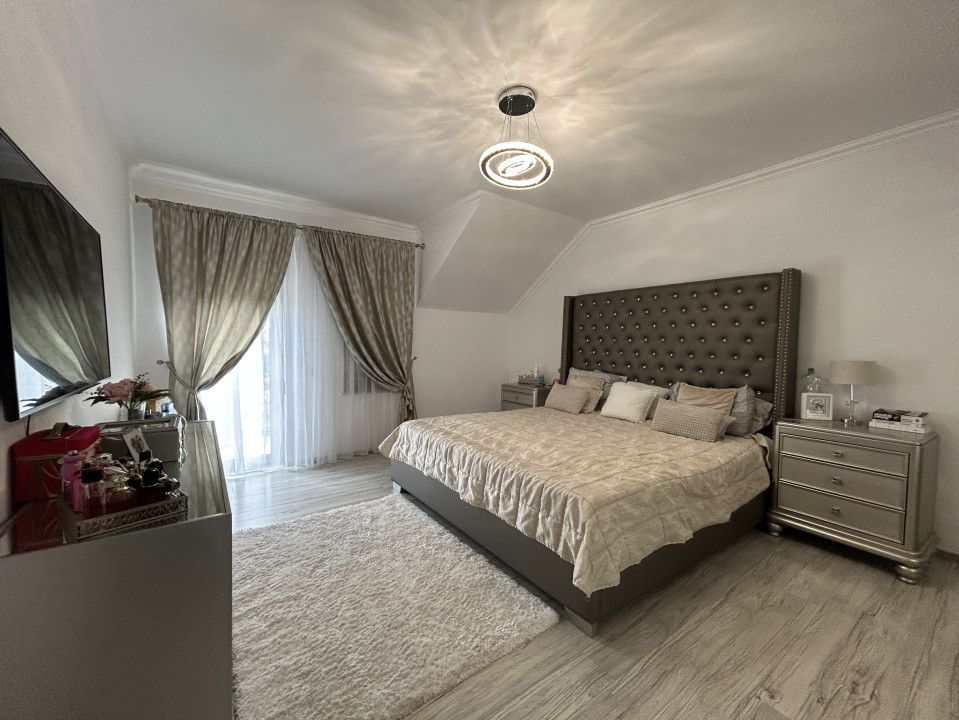 Duplex 4 camere, 113mp utili, 320mp teren, P+M, zona -Mosnita Noua