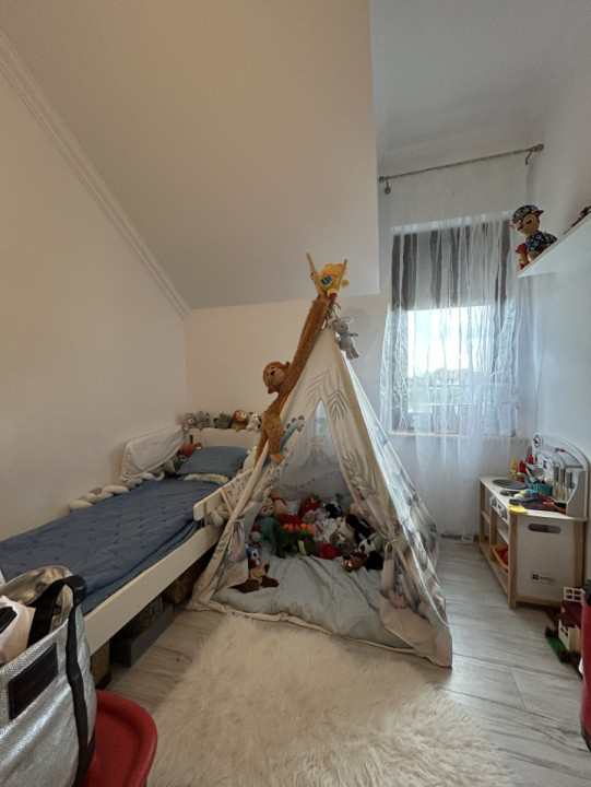Duplex 4 camere, 113mp utili, 320mp teren, P+M, zona -Mosnita Noua