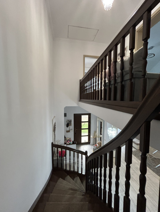 Duplex 4 camere, 113mp utili, 320mp teren, P+M, zona -Mosnita Noua