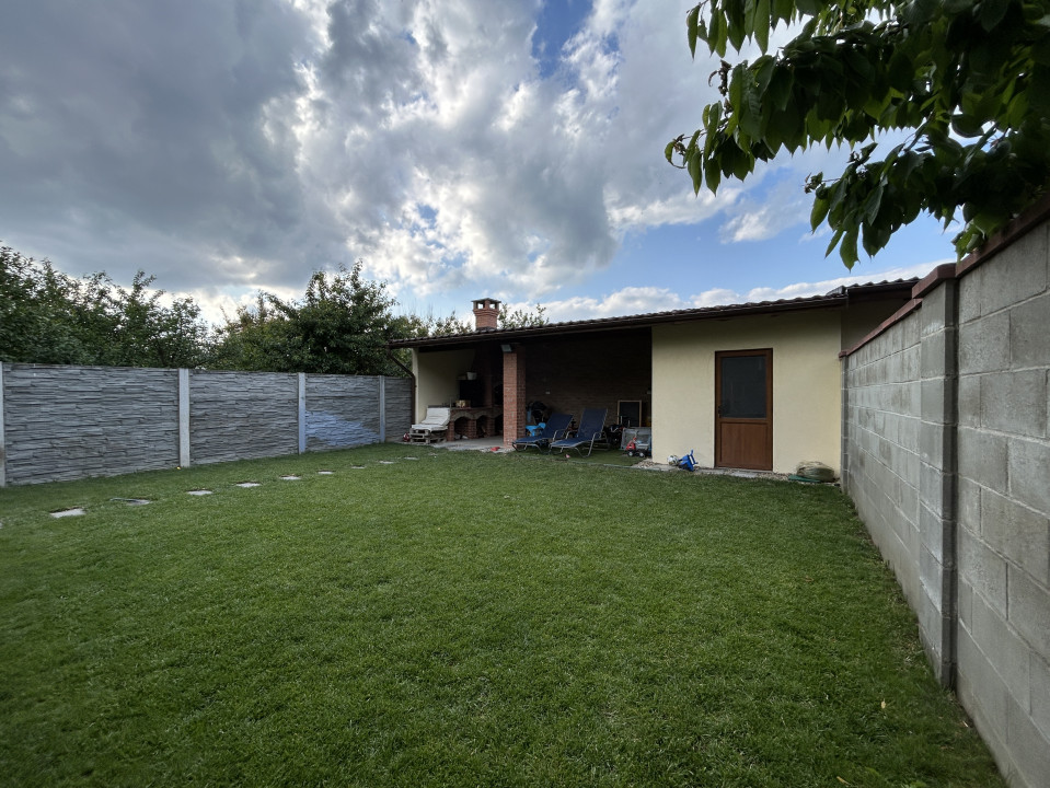 Duplex 4 camere, 113mp utili, 320mp teren, P+M, zona -Mosnita Noua