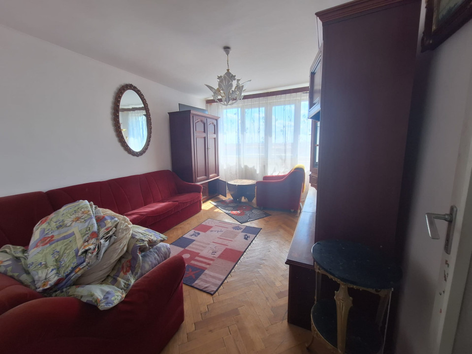 Apartament 2 camere, decomandat, 50mp, pozitie excelanta zona Spitalul Judetean