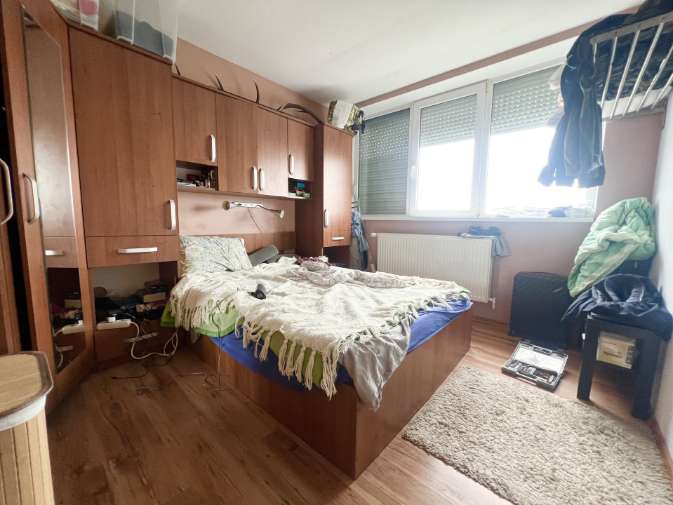 Apartament 3 camere, decomandat, 68mp utili, etaj 10 - Cetatii