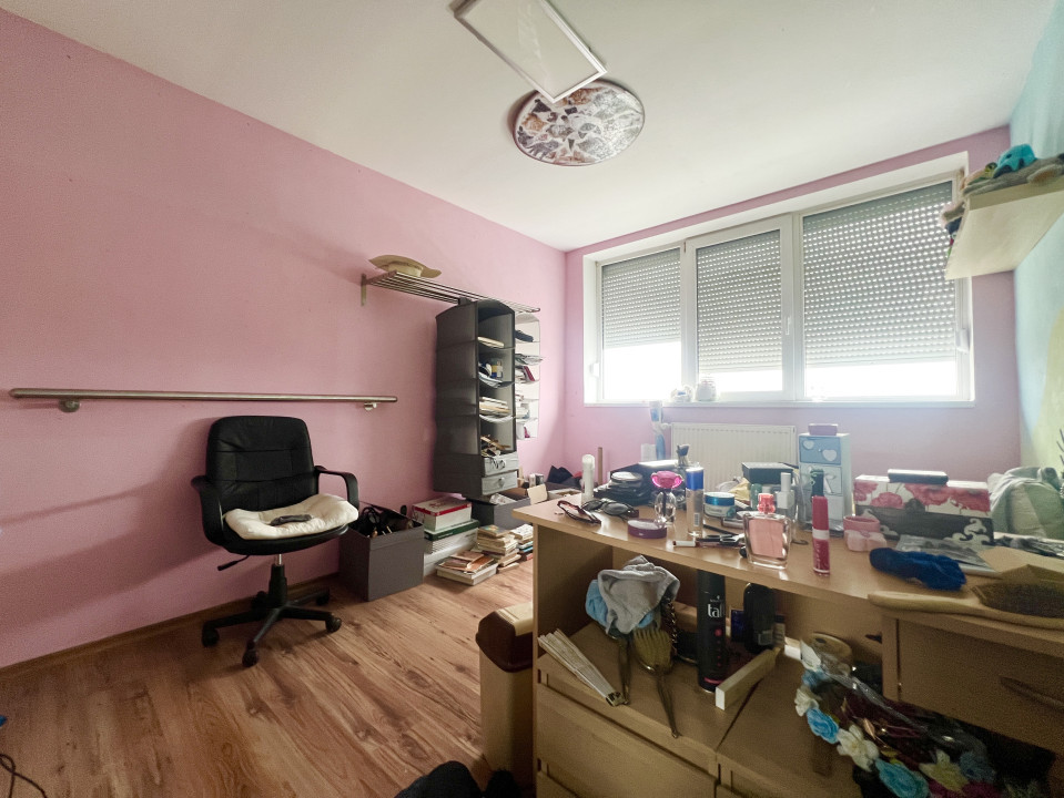 Apartament 3 camere, decomandat, 68mp utili, etaj 10 - Cetatii