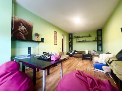 Apartament 3 camere, decomandat, 68mp utili, etaj 10 - Cetatii