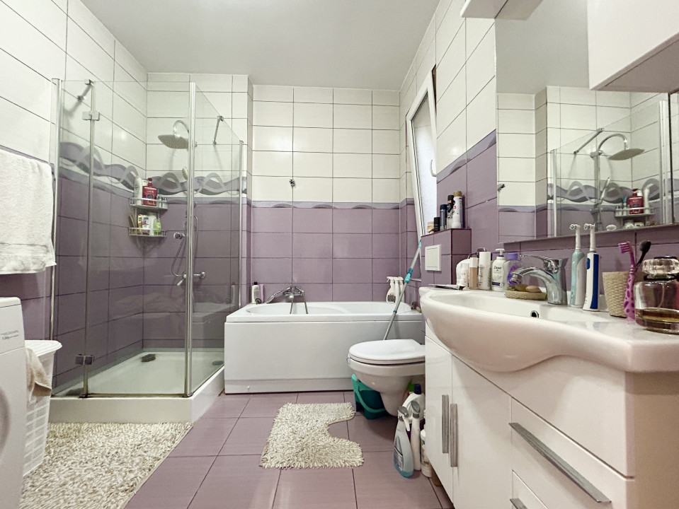 Apartament 3 camere, semi-decomandat, 91mp utili, 2 bai, Parter - Central