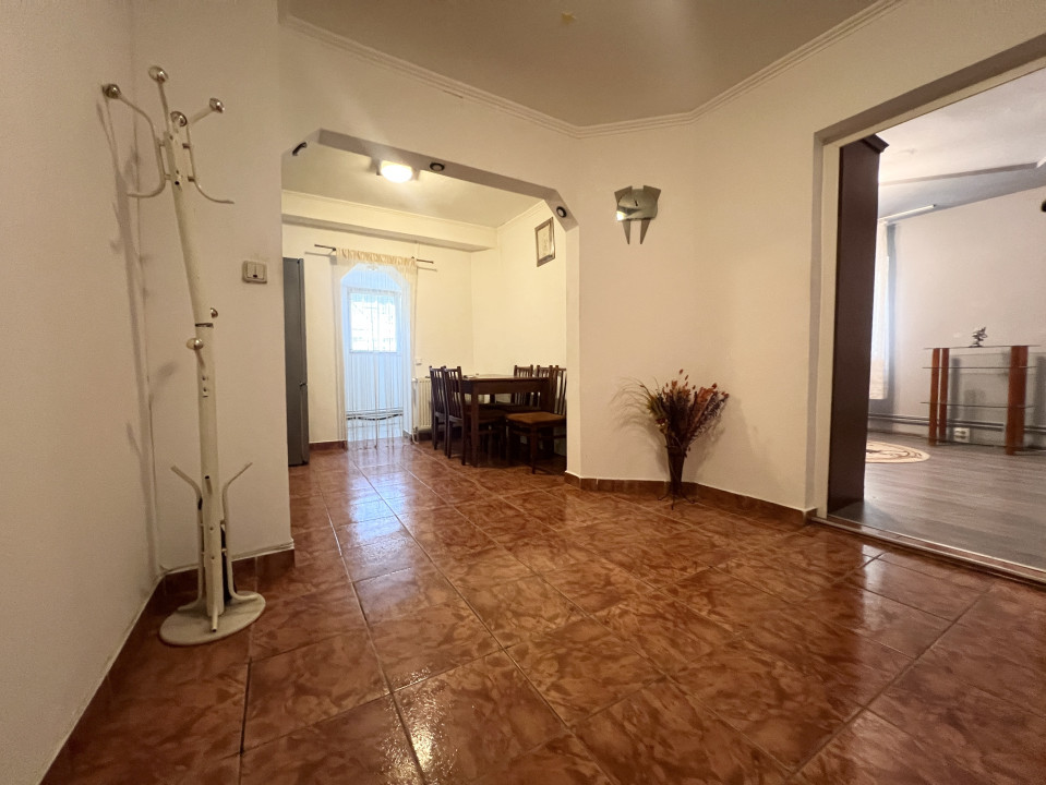 Apartament 2 camere, 63 mp utili, boxa 16 mp, parter - Lipovei