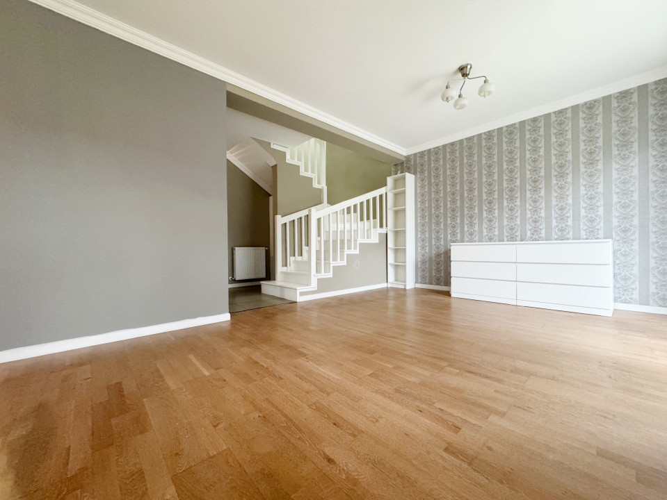 Casa cu 4 camere, 94mp utili, 130mp teren, toate utilitatile -Giroc