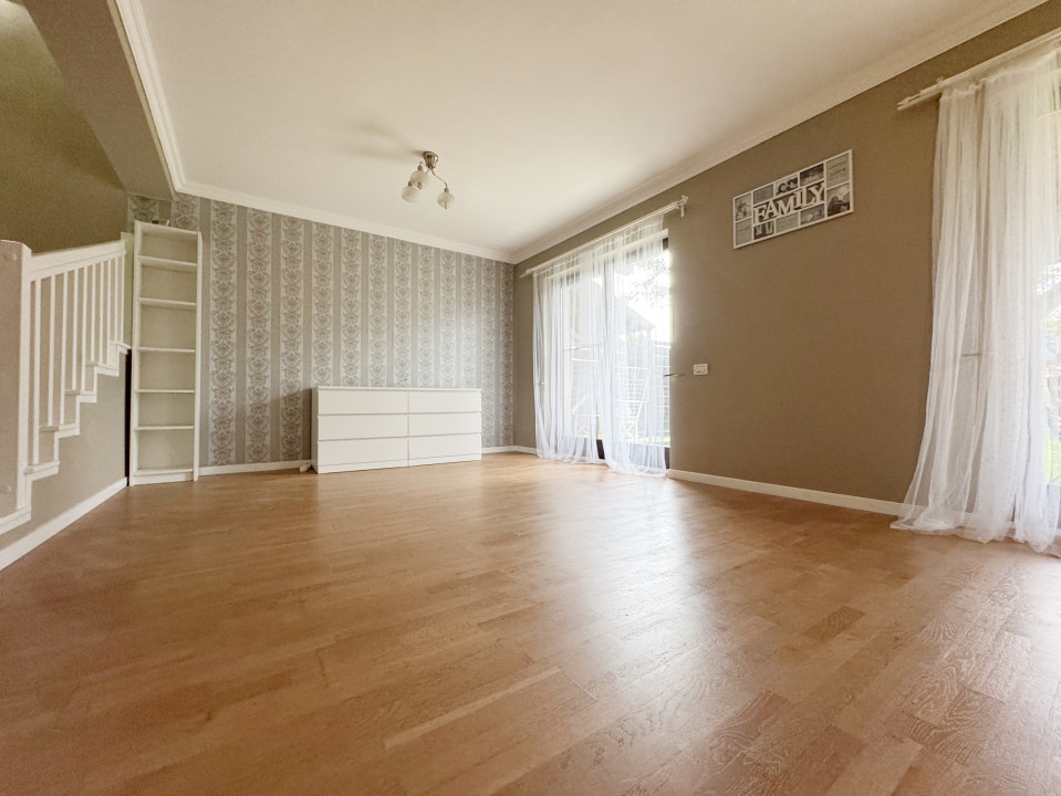 Casa cu 4 camere, 94mp utili, 130mp teren, toate utilitatile -Giroc