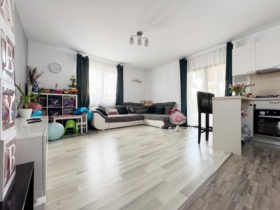 Duplex 3 camere 71mp utili + terasa 14mp -Calea Urseni