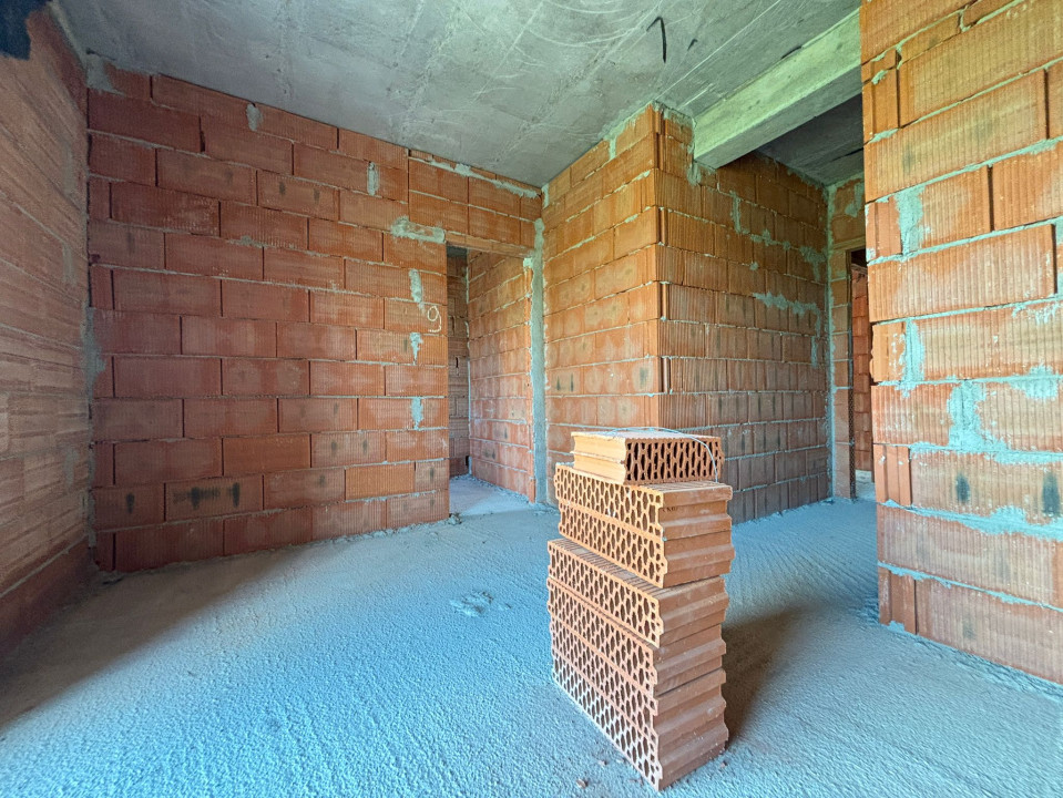 Duplex 4 camere, 113 mp utili, toate utilitatile - in Giroc
