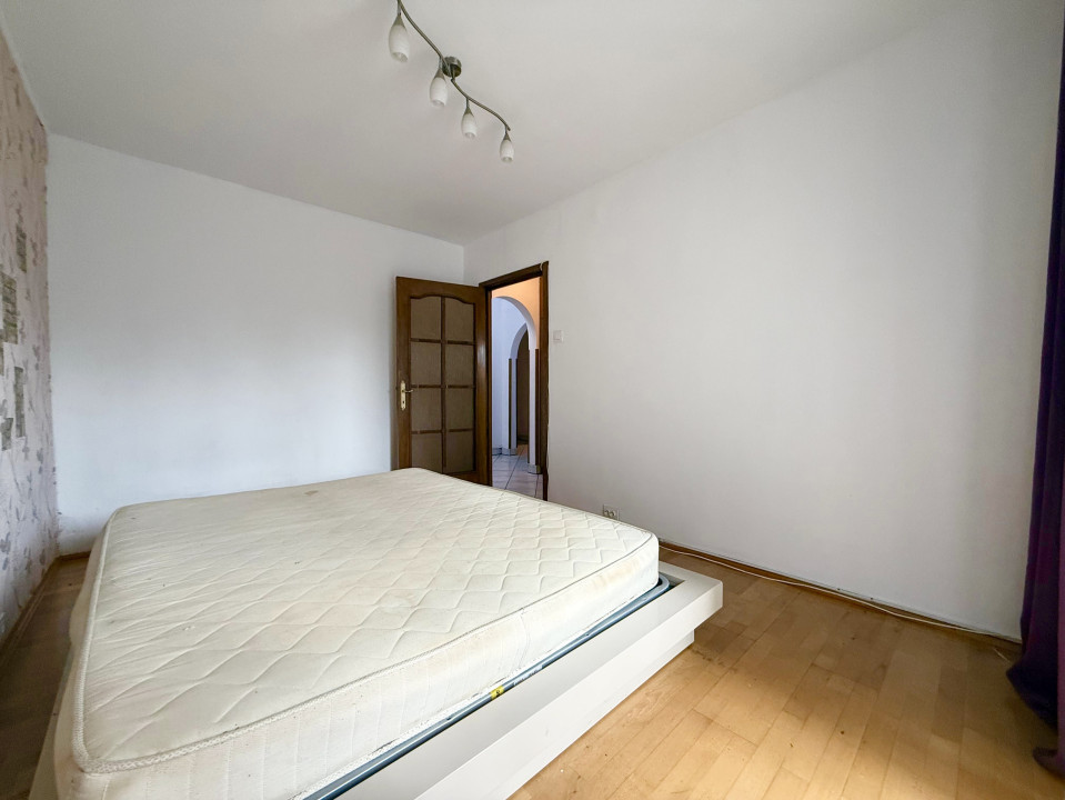 Apartament 4 camere, 78mp utili, etaj 2, EXCLUSIVITATE - Aradului