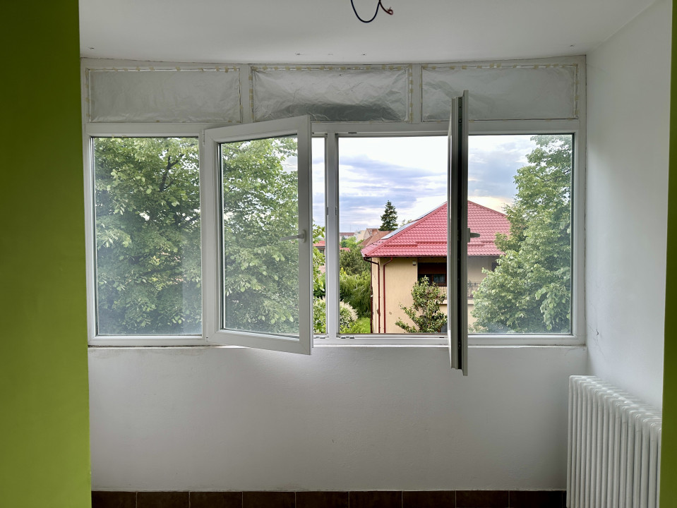 Apartament 2 camere, etaj 2,  51 mp utili, renovat, Zona Obobescu - Comision 0%