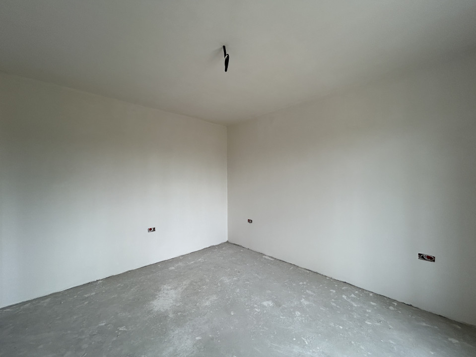 Duplex 4 camere, P+E, 132mp utili, 308mp teren in Sag