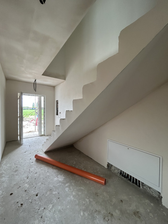 Duplex 4 camere, P+E, 132mp utili, 308mp teren in Sag