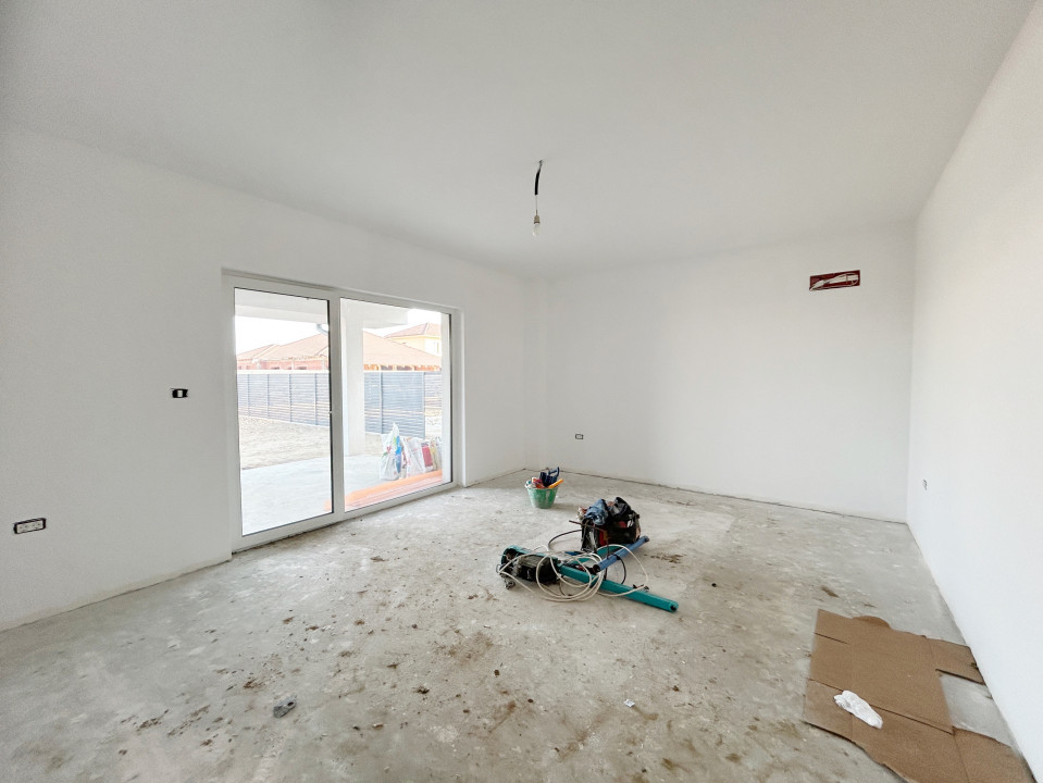 Duplex 4 camere, P+E, 132mp utili, 308mp teren in Sag