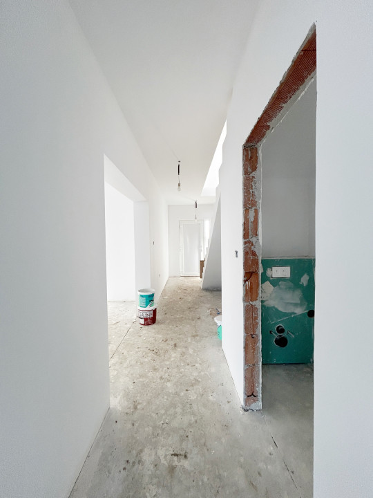 Duplex 4 camere, P+E, 132mp utili, 308mp teren in Sag