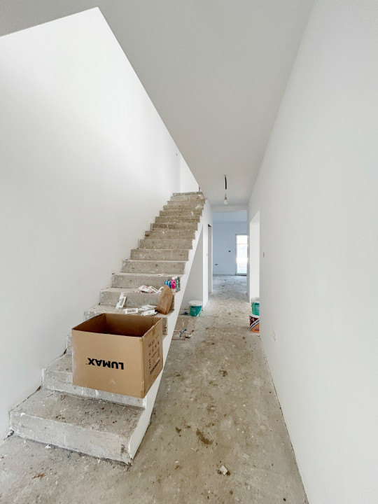 Duplex 4 camere, P+E, 132mp utili, 308mp teren in Sag