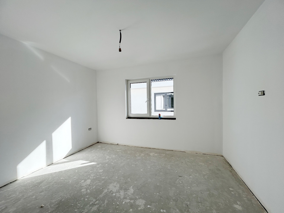 Duplex 4 camere, P+E, 132mp utili, 308mp teren in Sag