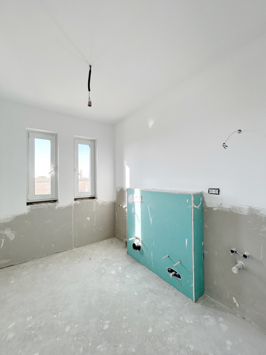 Duplex 4 camere, P+E, 132mp utili, 308mp teren in Sag